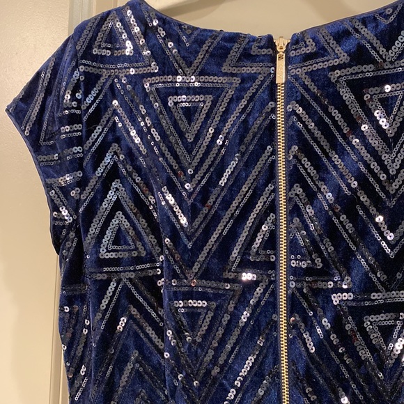 Eliza J blue sequined velvet dress - Picture 5 of 6